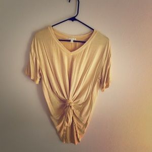 MOVING SALE 💸 Nordstrom V Neck Shirt